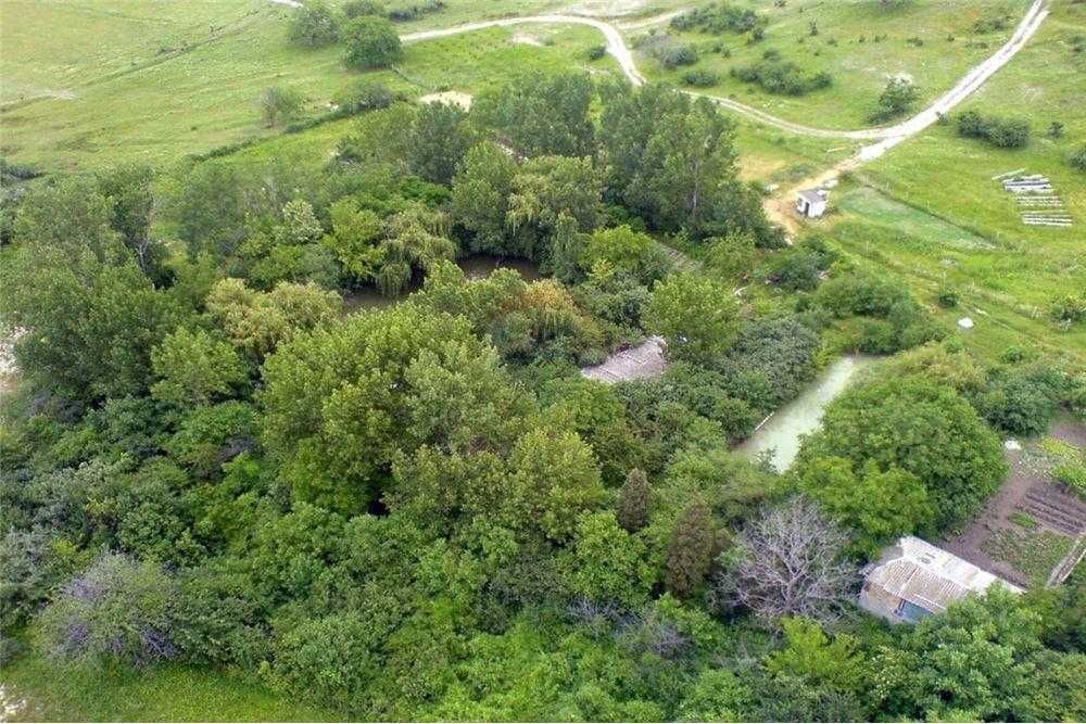 Продава се Парцел в Шумен, Пазара - 35200 кв.м за 6 €/кв.м - Снимка #2