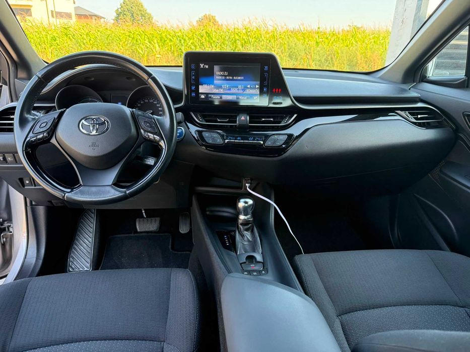 TOYOTA C-HR 1.8 Hybrid e-CVT  2018 LED Camera Automată