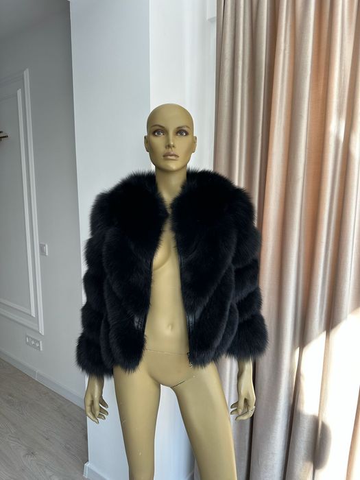 Haina de blana eleganta