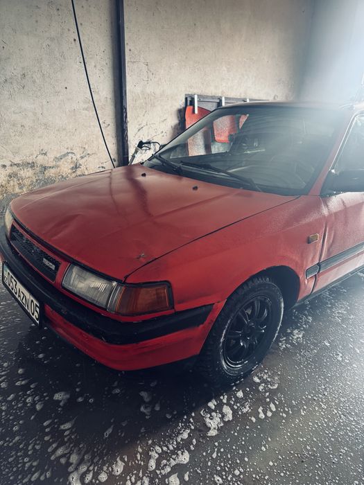 Мазда 323 хечбек