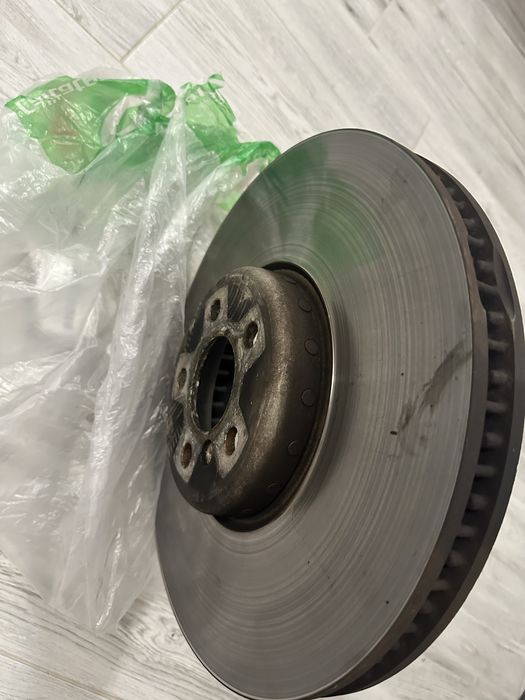 Discuri frana fata bmw g30 originale