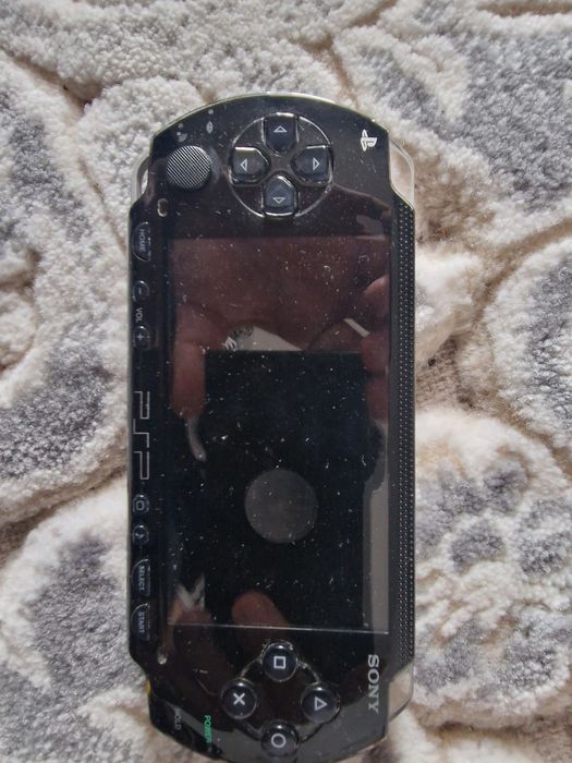 PSP portabil.                     .