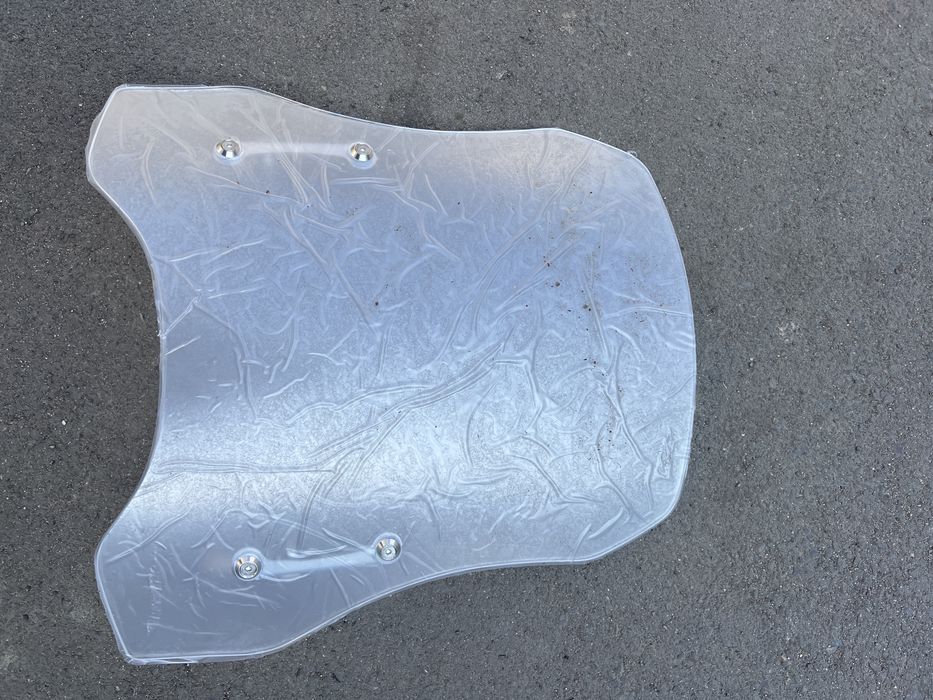 Подам лобовое на мопед