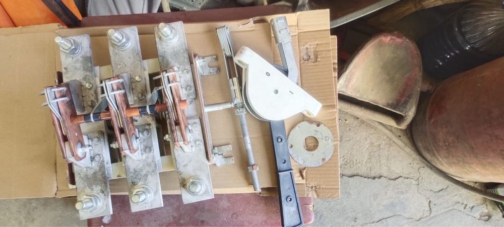 Разъединитель РЕ19 - 1600А