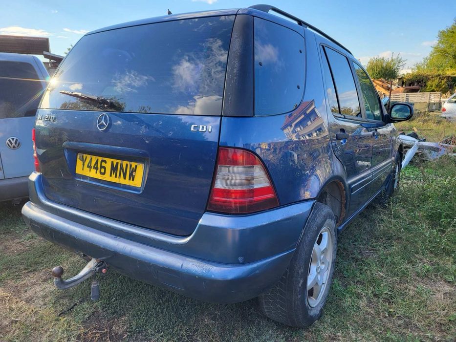 W163 на части преди фейс