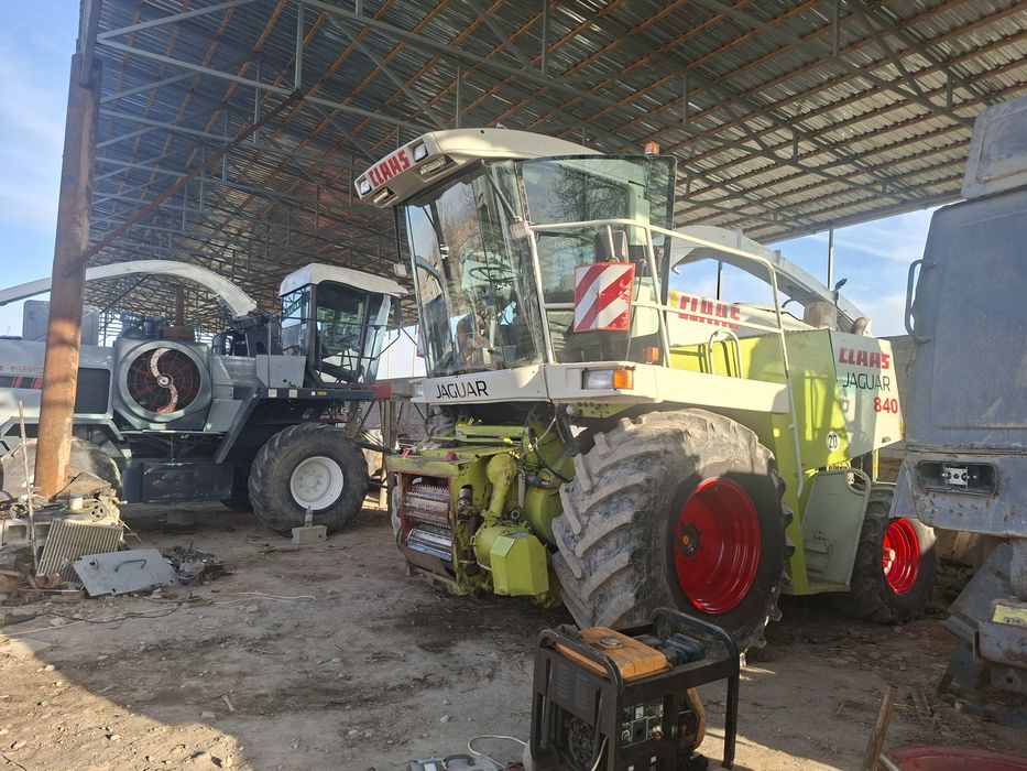 Jaguvar 840 kombain