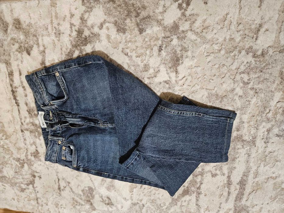 Дънки зара чисто нови