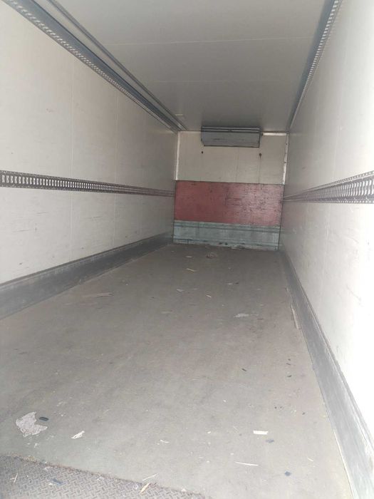 Хладилен термоизолиран фургон 7.60.на.2.60