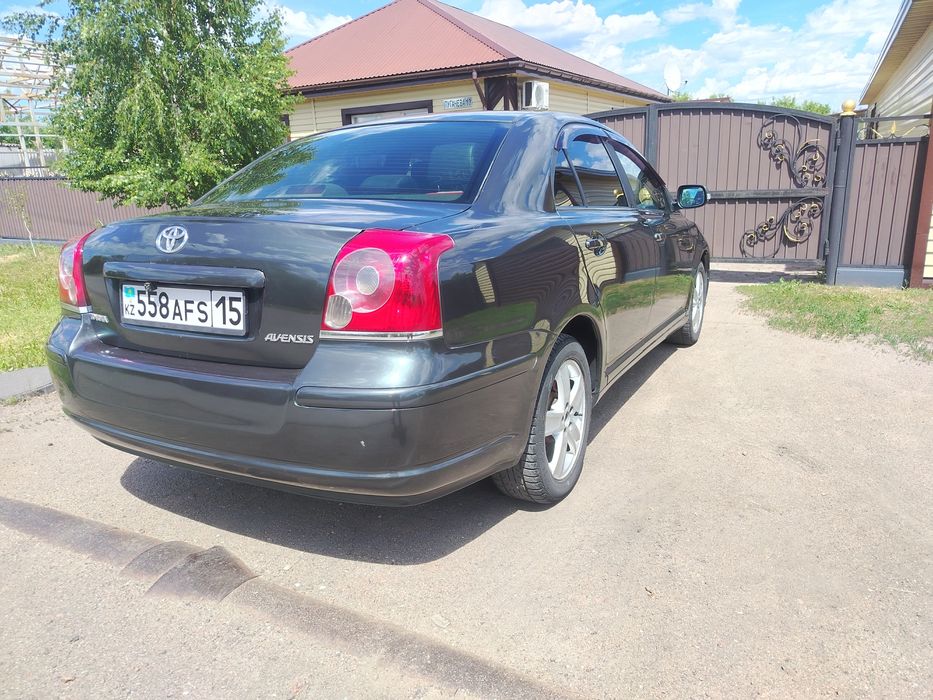 Продам тойота Авенсис