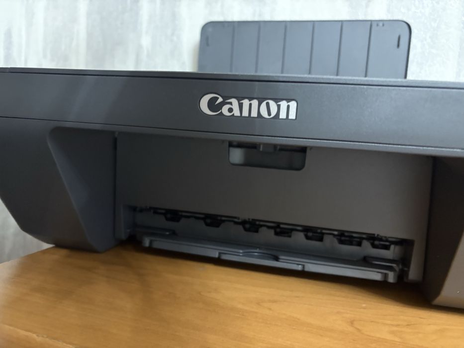 Принтер canon хорошо работаюший