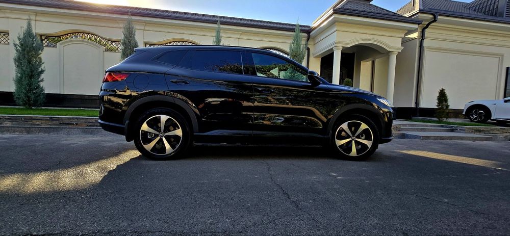 BYD Song plus  flagship 2022 yil  505km kraska tozza