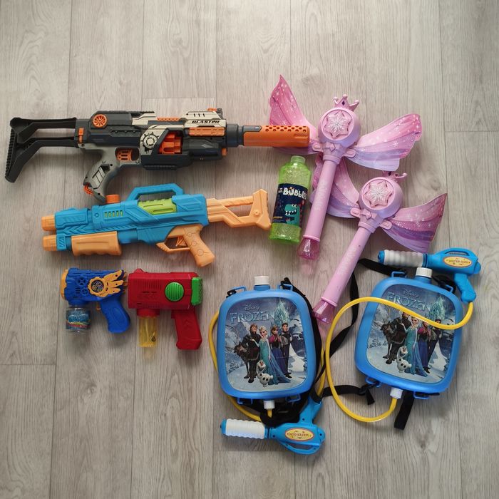 Игрушки детские водяные