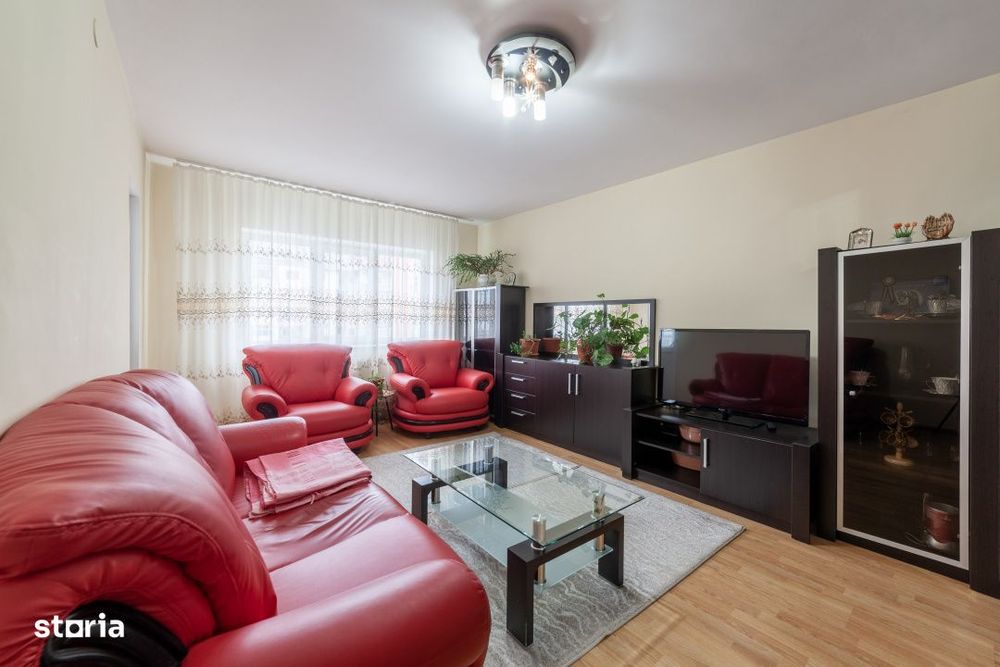 Apartament 3 camere – Topoloveni -Etaj 2