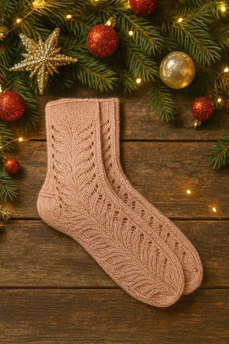 Ръчно плетени чорапи