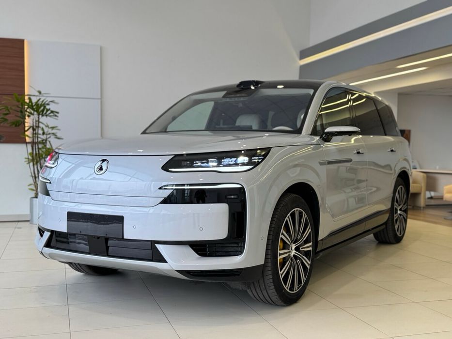 Denza N9 Pod zakaz Buyurtma asosida yetqazib beramiz