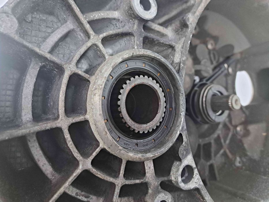 Cutie viteze manuala 6 trepte Audi TT (8J3) [Fabr 2006-2013] 2.0 TDI C