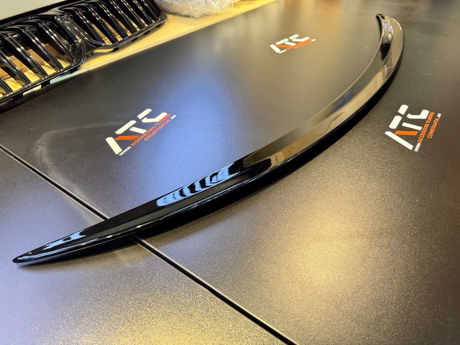 Eleron Portbagaj - Mercedes C Class W206 AMG Style Negru Lucios