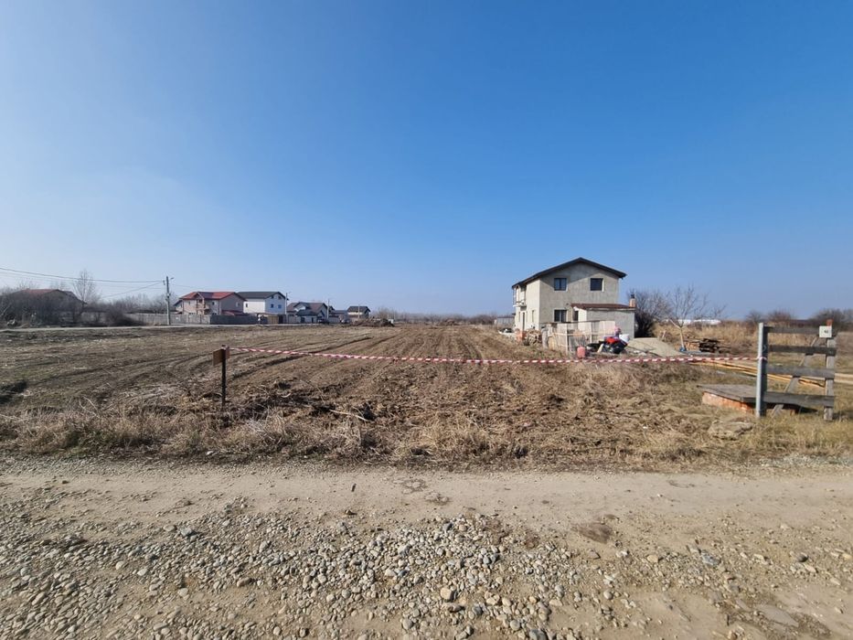 Teren intravilan-  ILFOV-Com. 1 Decembrie