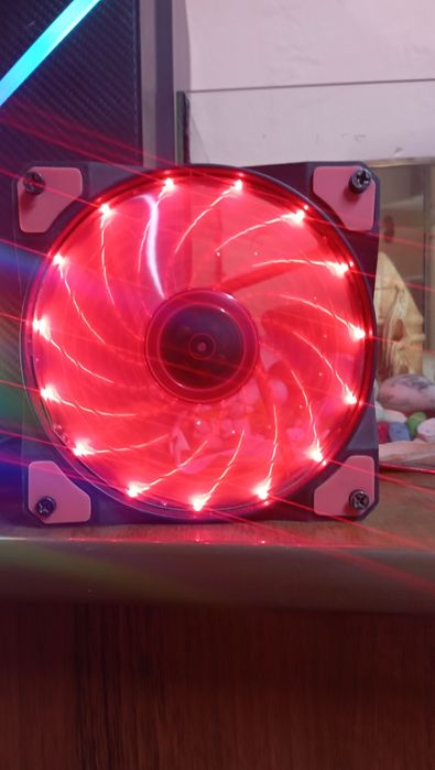 Кулер для башню или на кейс разные