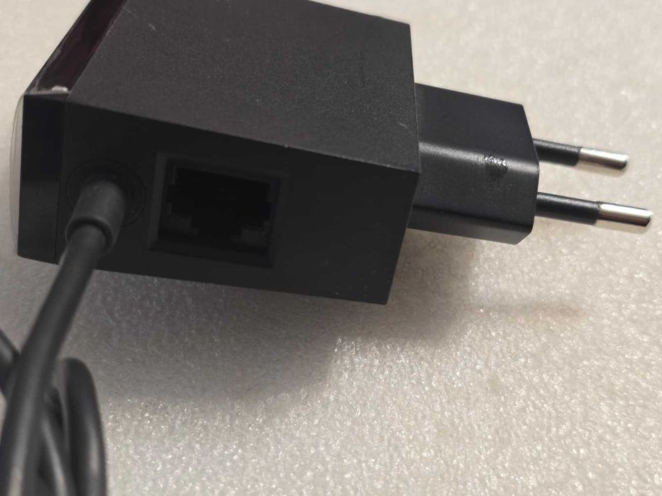 Chromecast Google Chromecast Ultra Model model NC2-6A5-D 4K HDR