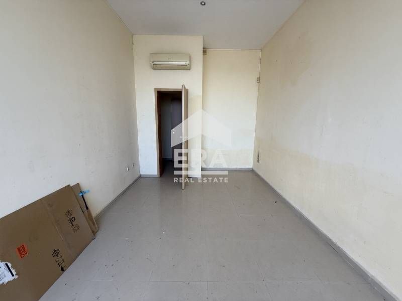 Продава се Магазин в Варна, Чайка - 22 кв.м за 1586 €/кв.м - Снимка #3