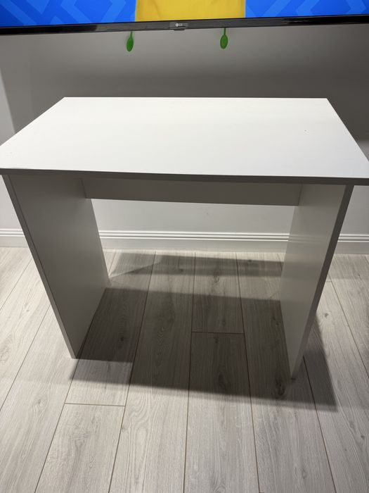 Стол письменный/компьютерный