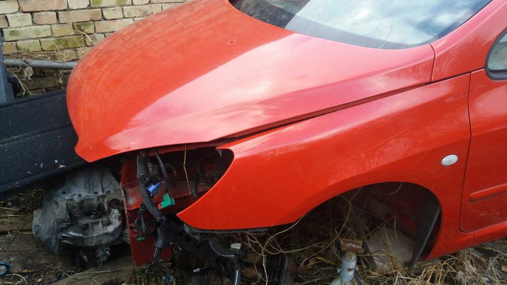 Пежо 307СС на части