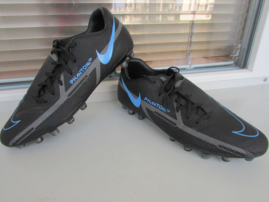 Футболни обувки Nike Phantom GT2 Academy