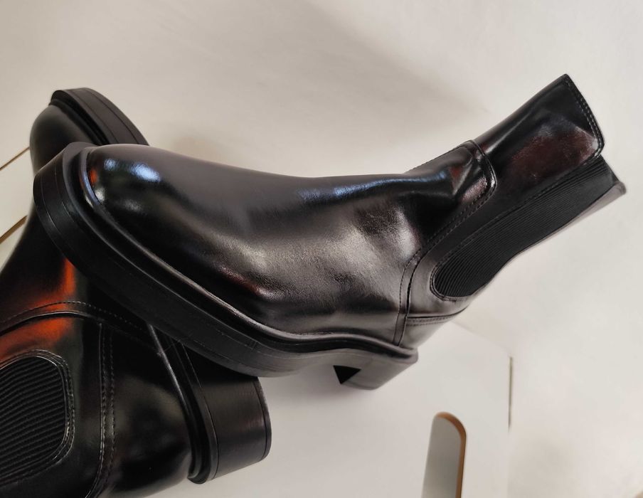 Ghete chelsea 39 39.5 plain toe ZARA NOI piele naturala moale