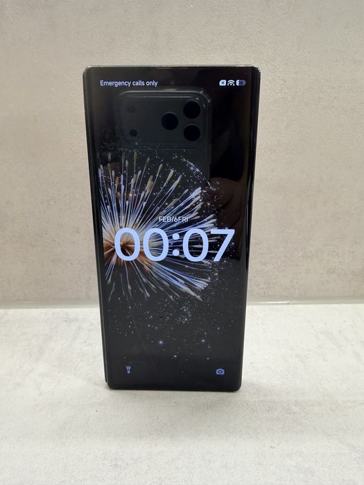 Перфектен!  Xiaomi Mix Fold 3 256/12