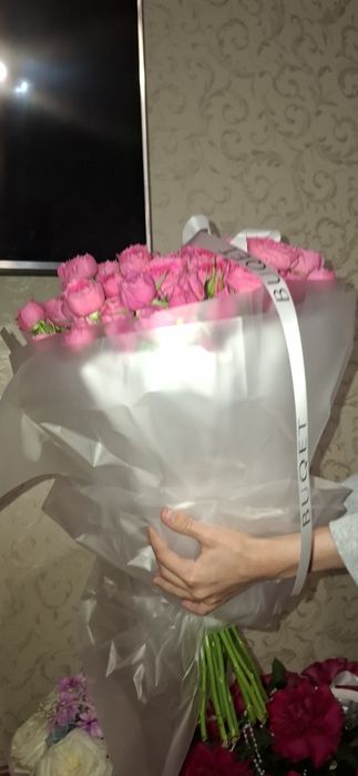 Продаются живые цветы