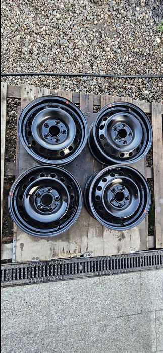 Jante cu capace originale r15 Hyundai Kia Mazda 5x114.3 Et.48