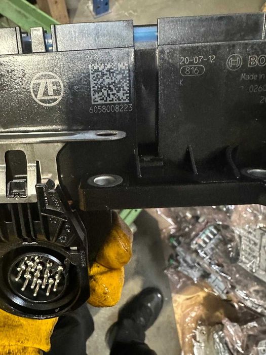 мехатроник клапанно тяло БМВ E60 E70 F10 F15 F20 F30 F36 G30 G20 G42