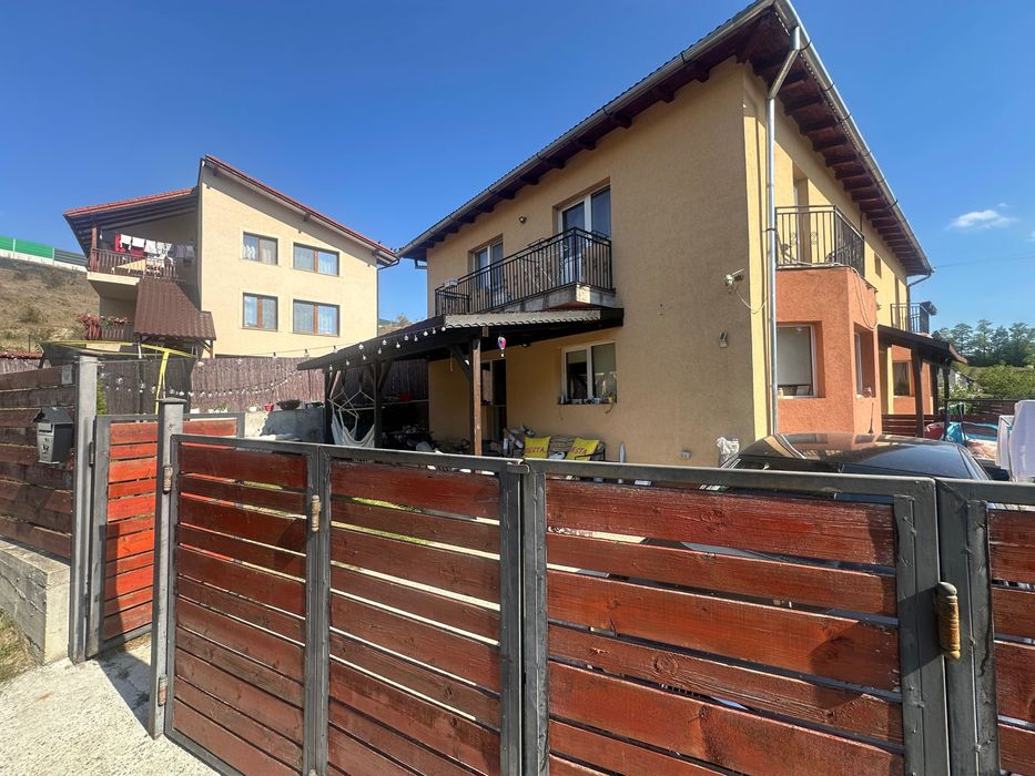 Proprietar!!! Vand duplex Gilau