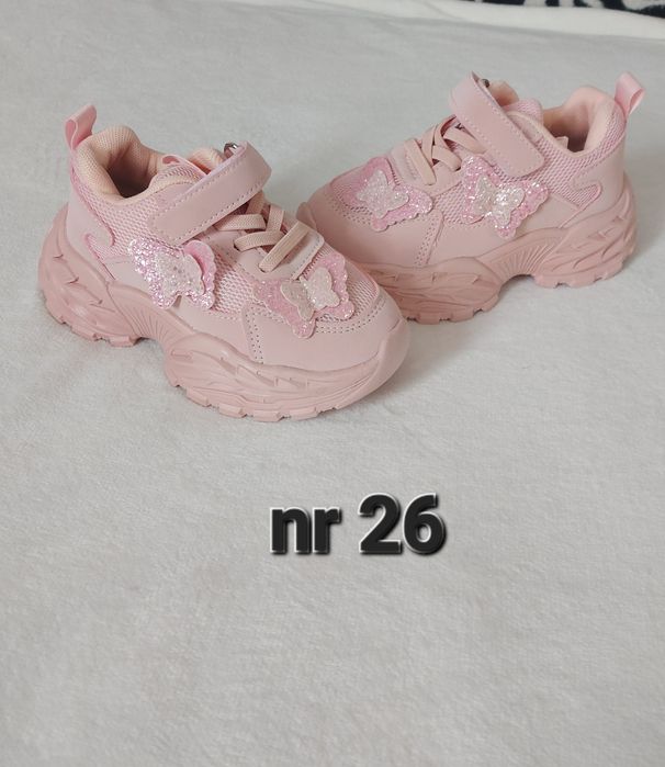 Pantofi pentru fetite