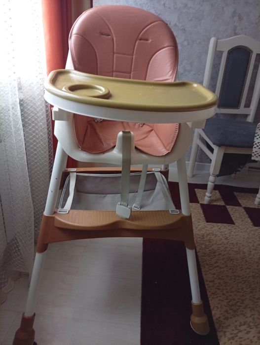 Продам детский столик