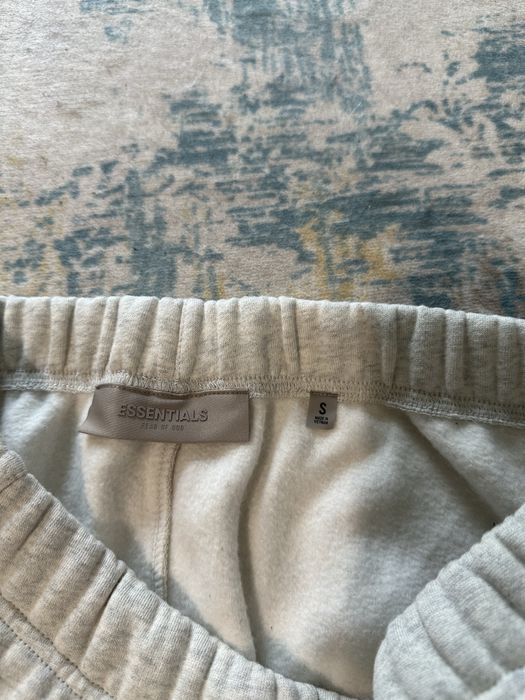 Pantaloni Relaxed Essentials Fear Of God “Light Oatmeal”
