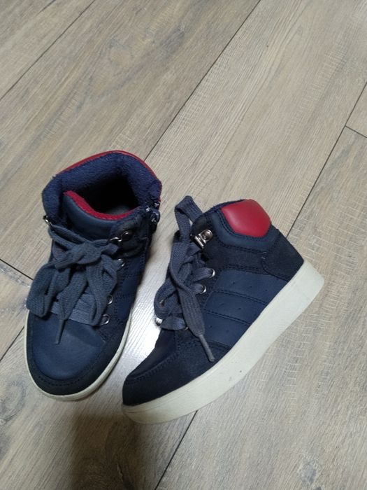 Полуботинки 27разм..