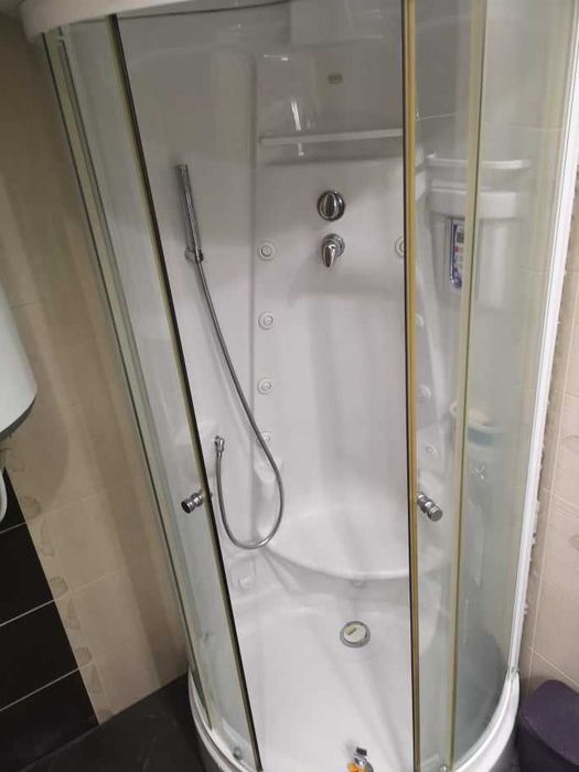 Дава се под наем Тристаен апартамент в Бургас, Възраждане - 98 кв.м за 357 € - Снимка #4