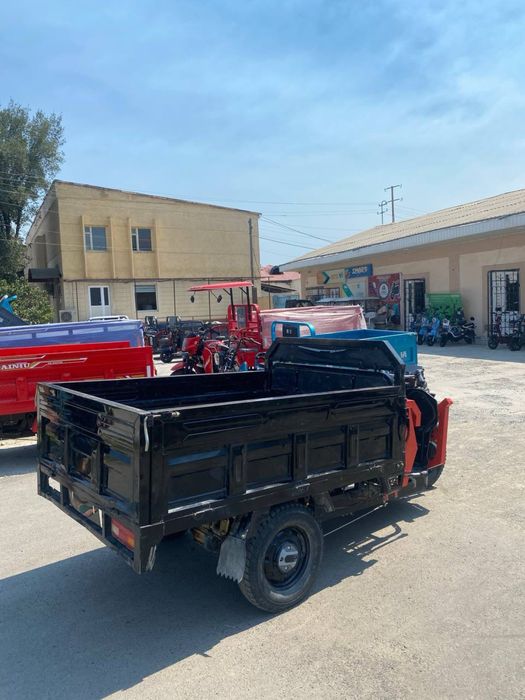 Мото скутер сотилади