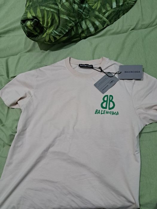 Tricou Balenciaga