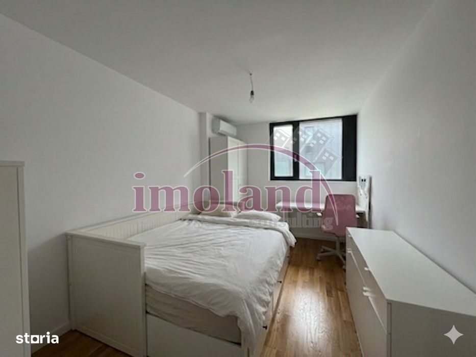 Vanzare - Townhouse 6 camere - mobilat + 2 locuri parcare Avalon Estat