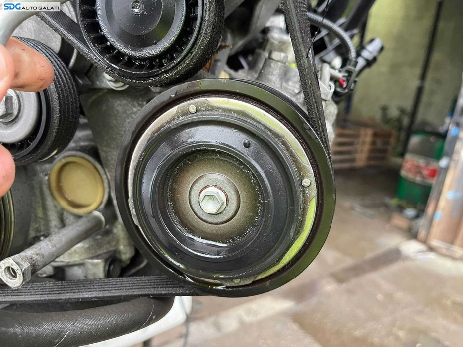 Compresor AC Aer Conditionat Clima BMW Seria 2 F22 F87 218 220 2.0 D 2014 - 2021 Cod 9299328 6452929932804