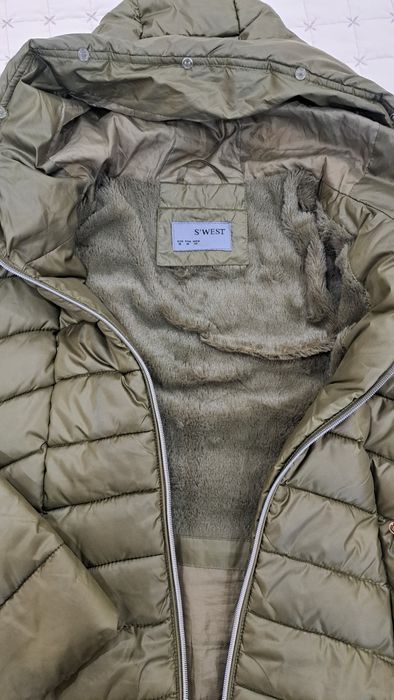 Продавам две дамски зимни якета