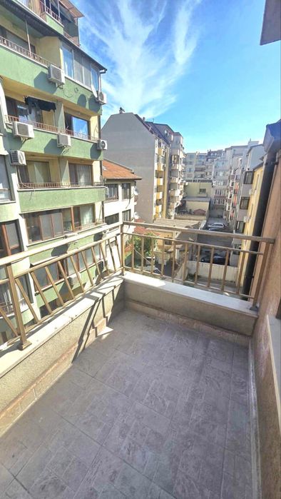 Продава се Едностаен апартамент в Варна, Цветен квартал - 25 кв.м за 3196 €/кв.м - Снимка #7