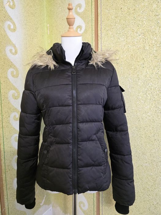 Geacă matlasata călduroasa H&M neagra, S