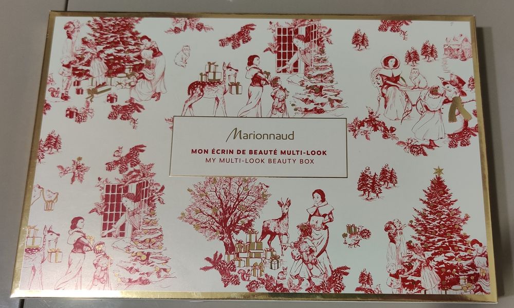 Caseta farduri Marionnaud