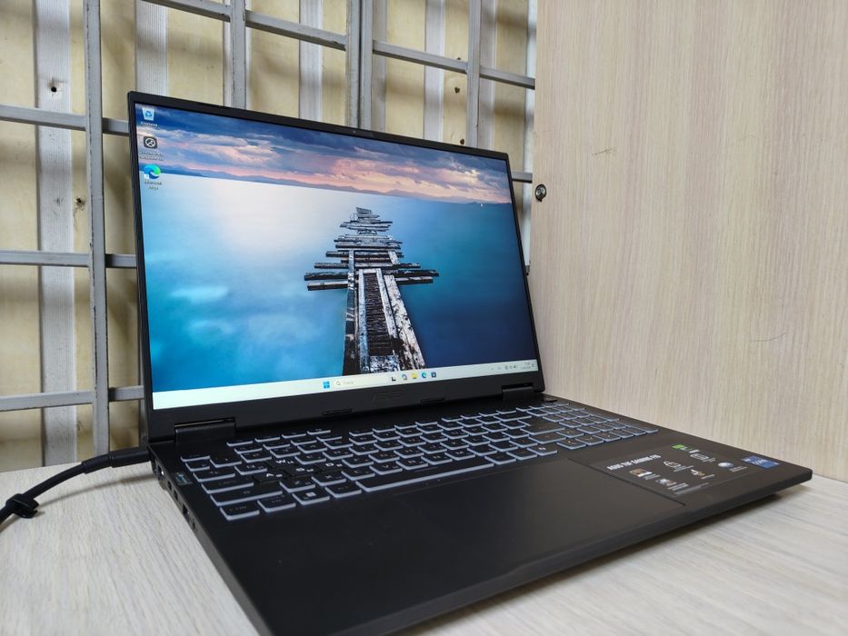Ноутбук Asus intel core i5-14 16гб RTX5050 (Алматы) ЛОТ 100/5692