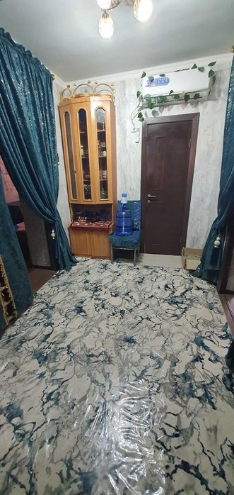 3 xonali Uy sotiladu