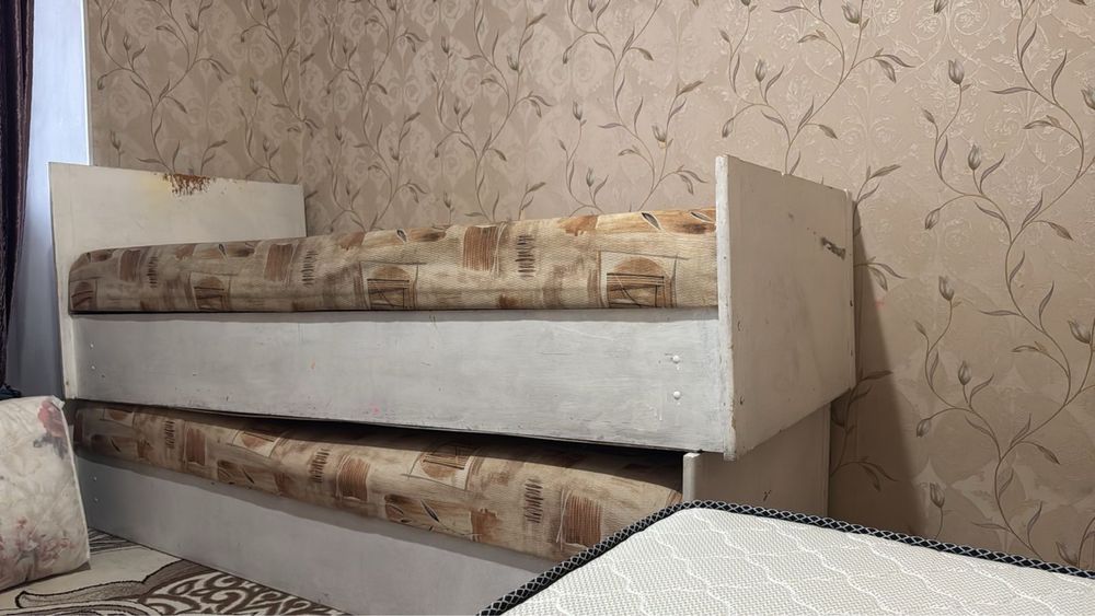 Кровать односпальный